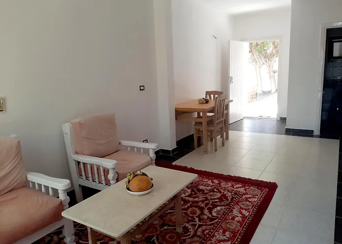 فندق مبيت وإفطار Alam