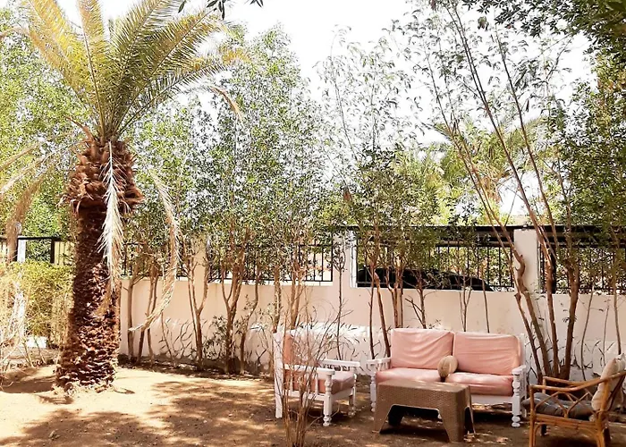 فندق مبيت وإفطار Alam