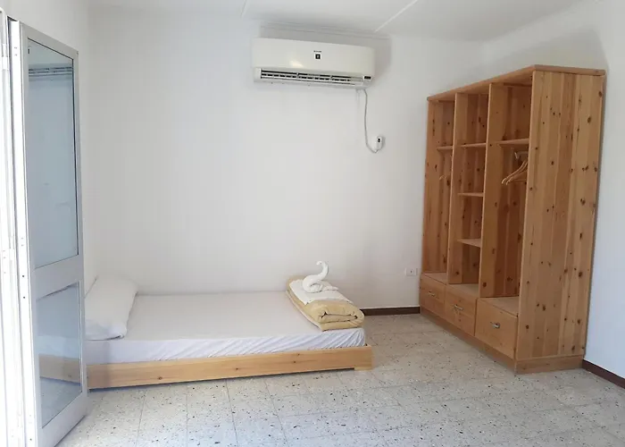 فندق مبيت وإفطار Alam *